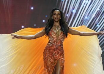 Miss Jamaica Falls Off Stage at Miss Universe — Now Hospitalized, Fans Hope for Her Recovery